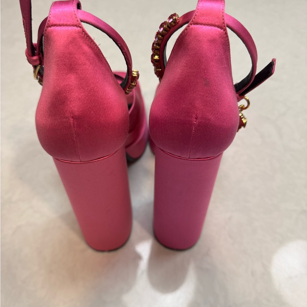 Versace Open-Toe Platform Heel - Picture 12 of 14